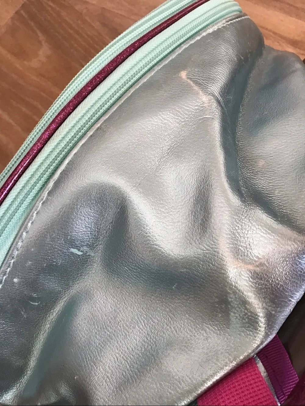 Large!! 2014 RARE Disney Store Frozen senior backpack Anna and Elsa